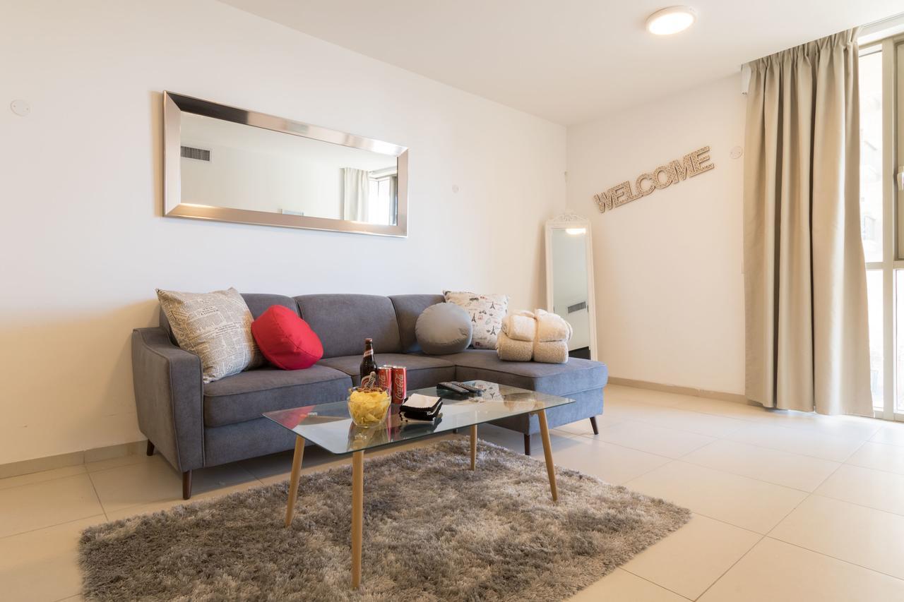 Luxury One-Bedroom Apartment/Parking In City Center Jerusalem Exterior foto