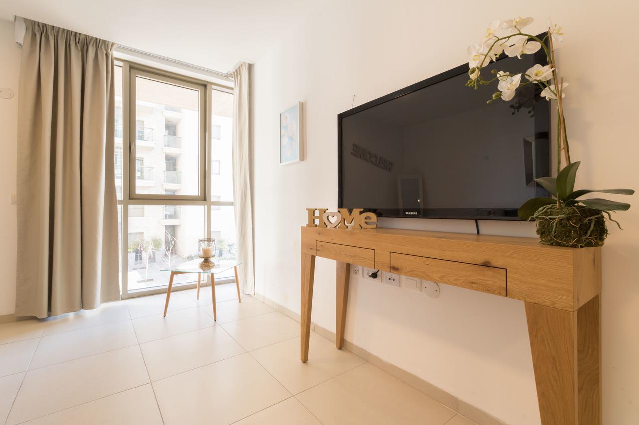 Luxury One-Bedroom Apartment/Parking In City Center Jerusalem Exterior foto