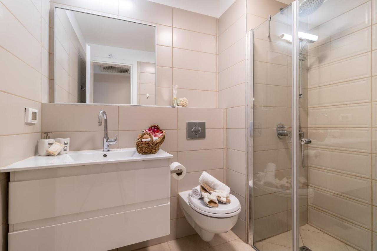 Luxury One-Bedroom Apartment/Parking In City Center Jerusalem Exterior foto